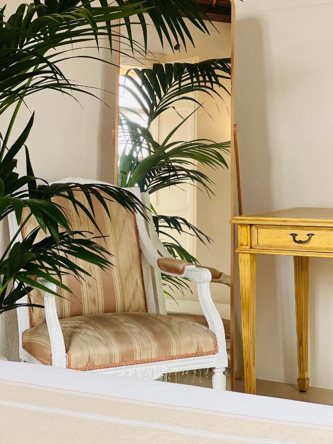 شقة Castello Attic Sunset Terrace كالياري المظهر الخارجي الصورة